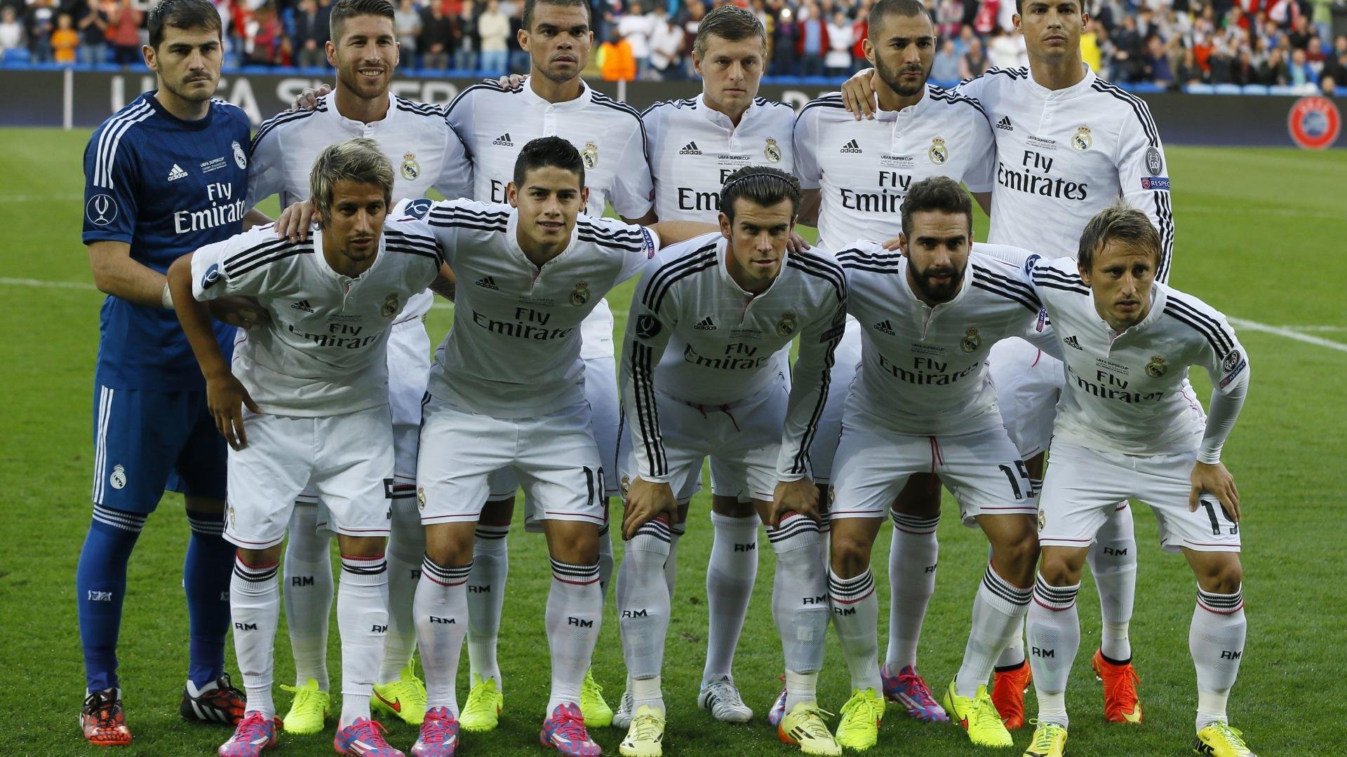 弗朗索瓦·霍尔茨豪伊泽：南非队的后场核心，精准传球助力锋线破门