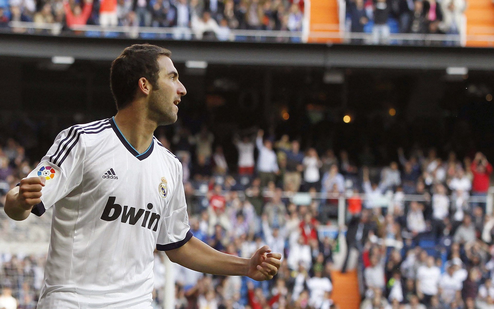 爱游互娱游戏官网-英超最激烈的比赛：最终哨响的一刹那永生难忘，英超经典比赛